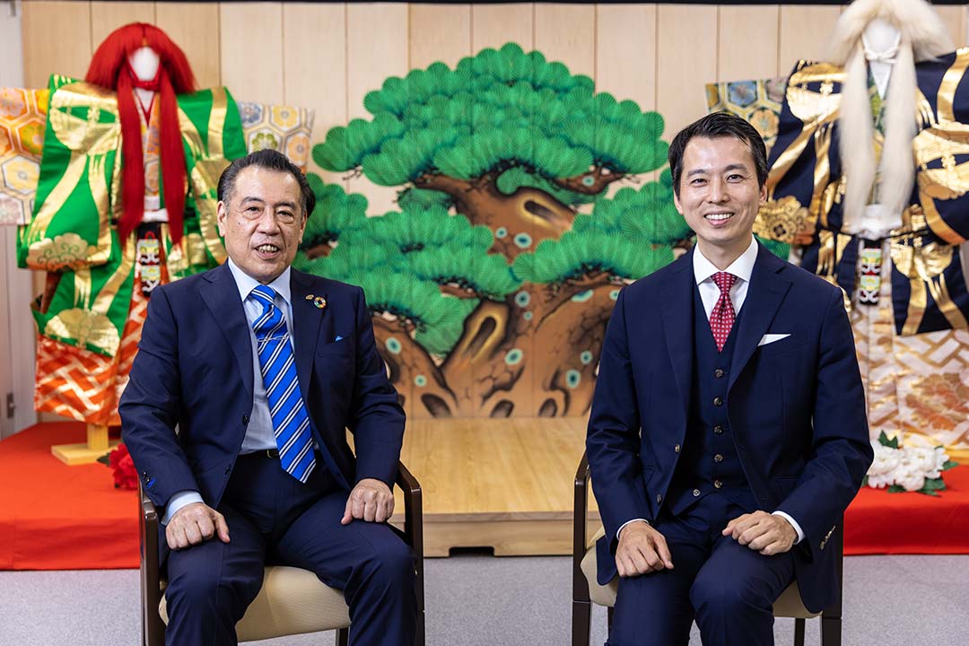 松竹株式会社 代表取締役専務 松竹衣裳株式会社 代表取締役会長 新橋演舞場株式会社 代表取締役社長 武中 雅人様 オーダースーツ銀座英國屋 代表取締役社長 小林英毅